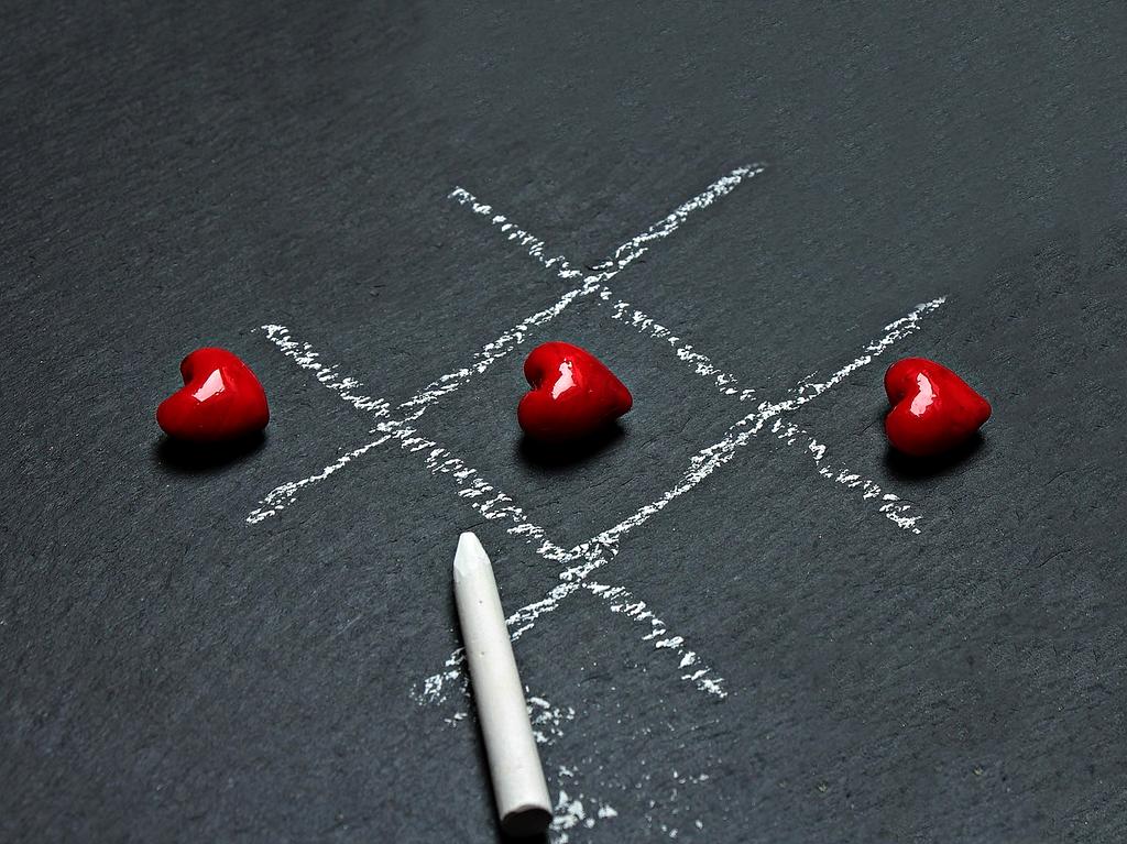 Affiche tournoi FPS intense avec trophée